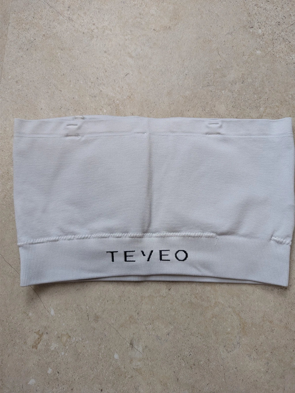 Teveo white bandeau bra