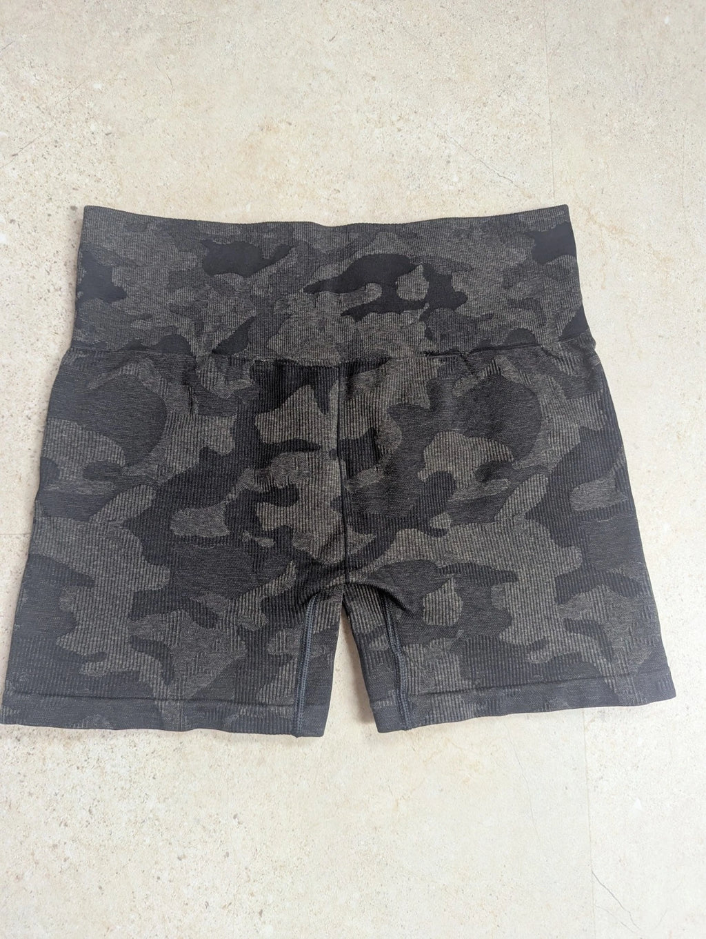 Short Gymshark camo