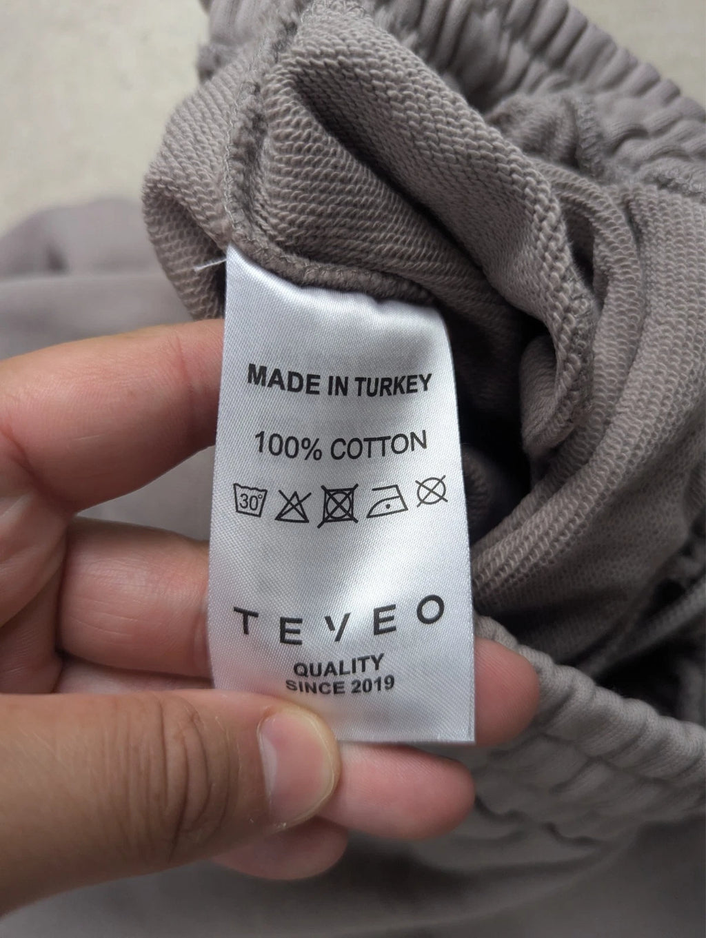 TEVEO Beige Joggers